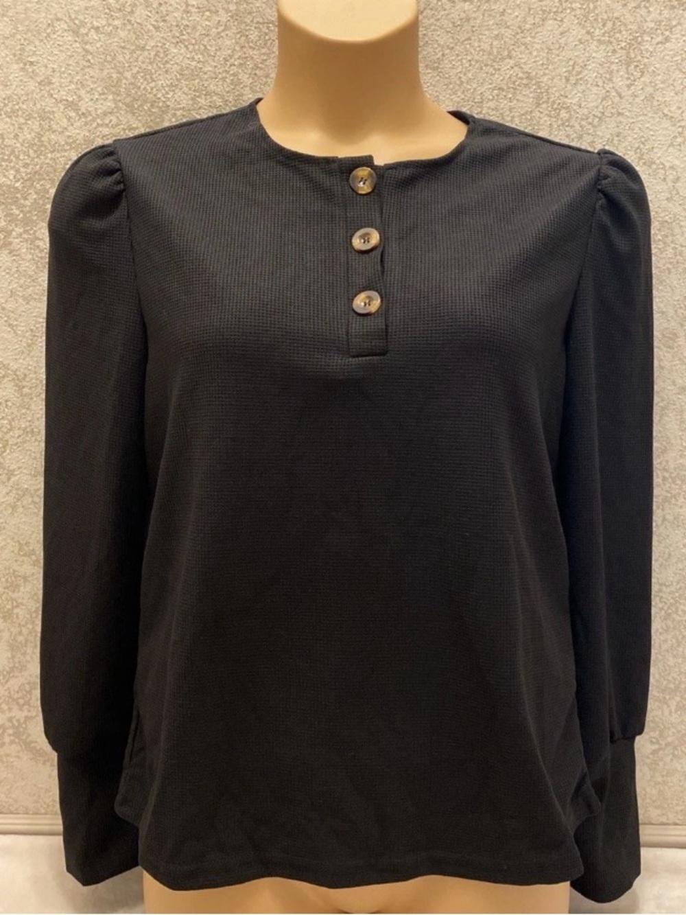 SHEIN Black Long Sleeve Henley Top with Puff Shoulders